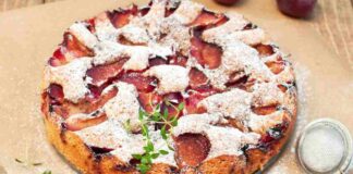 Torta alle prugne gluten free e senza lattosio RicettaSprint