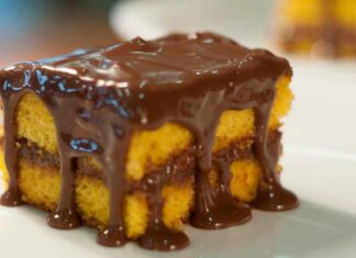 Torta di carote e Nutella con glassa al cioccolato fondente