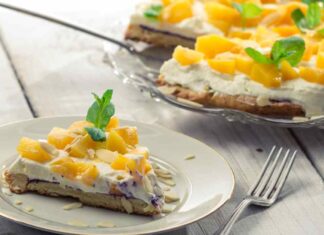 Torta pesche 2.0 senza cottura - Ricettasprint