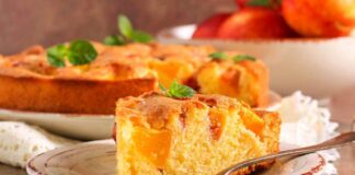 Torta ricotta e pesche