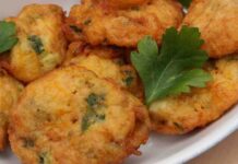 Le pettole salentine si mangiano in tutti i modi, ma questa volta ho fatto centro: con zucchine e pancetta è la morte loro pettole salentine zucchine e pancetta ricettasprint