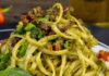 spaghetti con pesto alla pugliese ricettasprint
