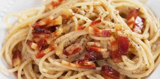 Aglio e olio alla carbonara