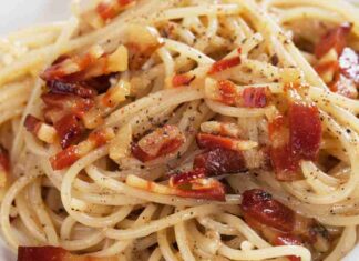 Aglio e olio alla carbonara