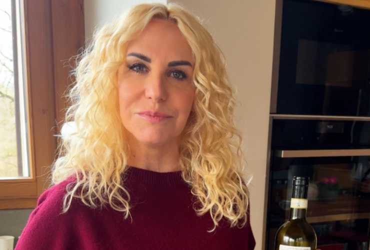 Antonella Clerici lasciata sola - RicettaSprint
