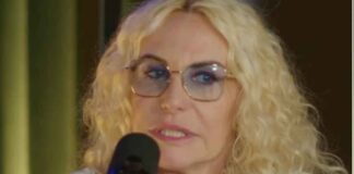 Antonella Clerici lasciata sola - RicettaSprint