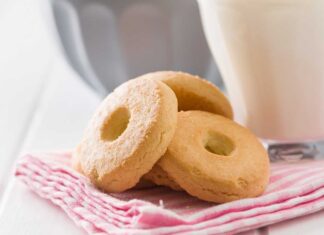 Biscotti della nonna con la panna - Ricettasprint.it