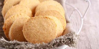 Biscotti panna e cocco senza uova