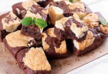 Brownie + cookie = brookies: li fai in una teglia sola e ottieni il dolce più godurioso mai inventato, parola mia Brookies 03092025 ricettasprint.it