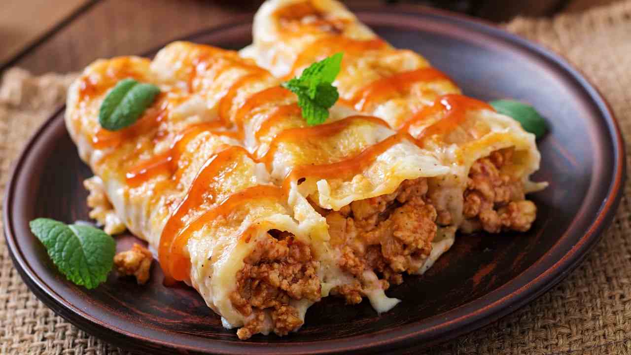 Cannelloni alla bolognese