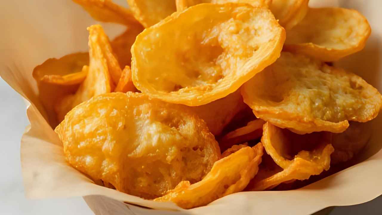 Chips di cipolla croccanti - RicettaSprint