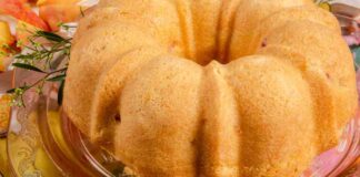 Ciambella al mascarpone e pesche - Ricettasprint.it