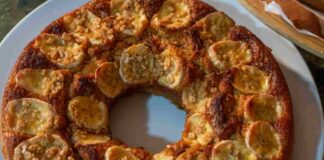 Ciambella con le banane e la farina integrale