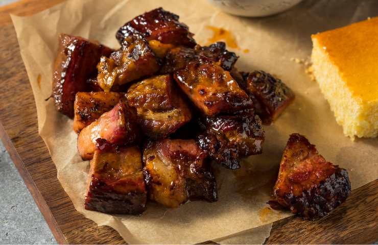 Della carne bruciata in superficie