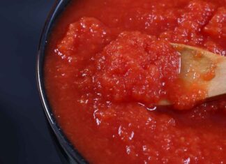 Una passata di pomodoro fatta in casa