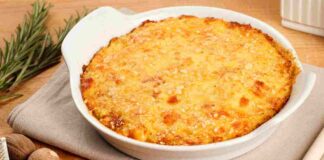 Con qualche patate e un po' di formaggio preparo una torta salata da guinness. Uso quello di capra perché ci sta meglio. ricettasprint.it