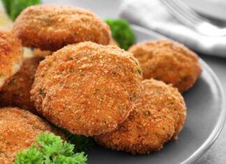 Crocchette patate e salsicce - Ricettasprint.it