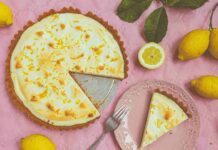 Senza aggiungere il burro faccio una frolla per la mia crostata al limone che si sbriciola quasi in mano per come è friabile Crostata con ricotta e limone