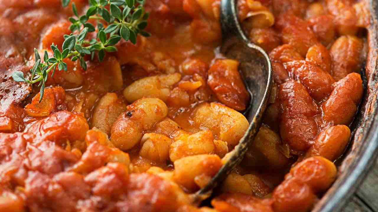 Fagioli all'uccelletto