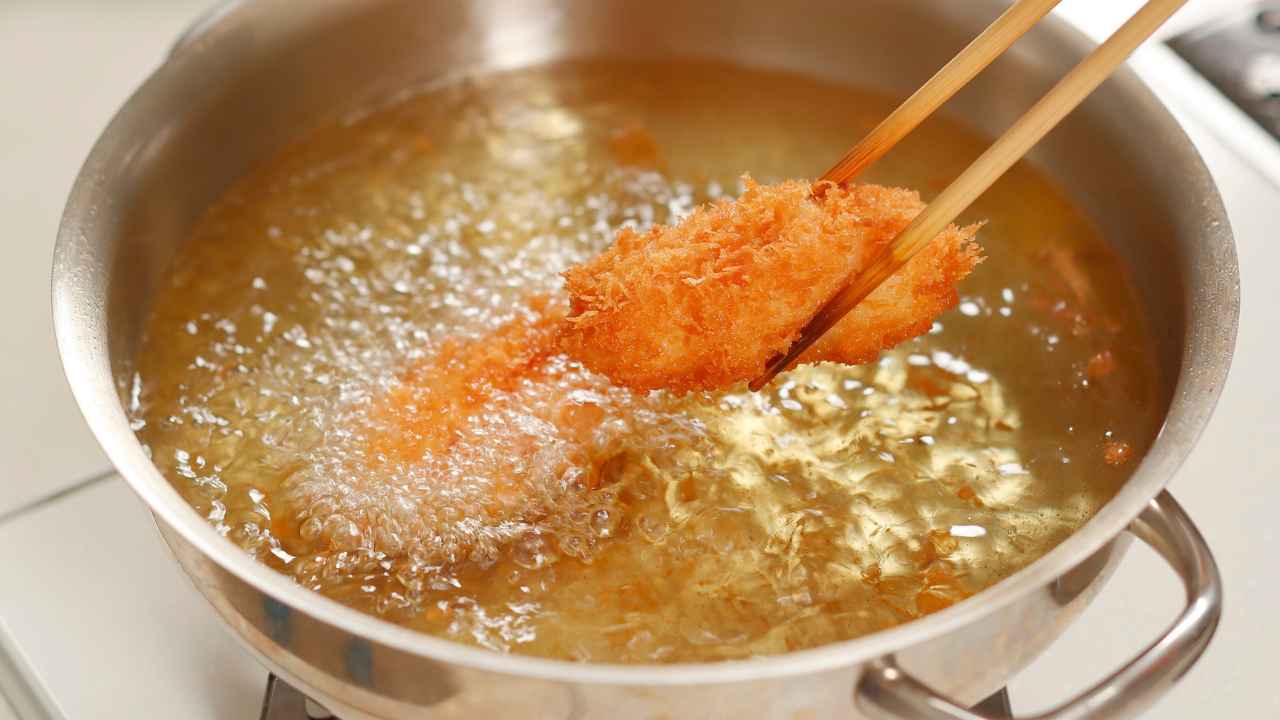 Friggere olio punto di fumo - RicettaSprint