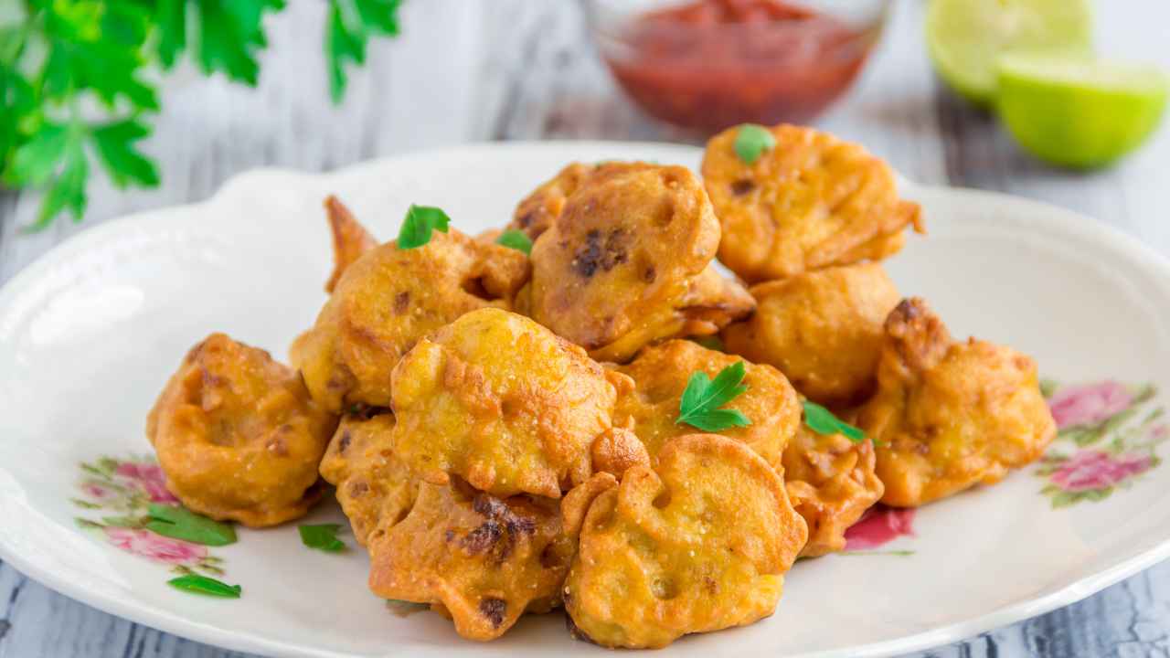 Frittelle salate con salme - RicettaSprint
