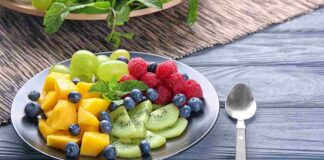 Frutta a colazione benefici - Ricettasprint.it