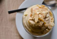 Gelato alla mandorla senza glutine e gelatiera - RicettaSprint