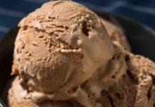 Gelato con 2 ingredienti fatto in casa - RicettaSprint