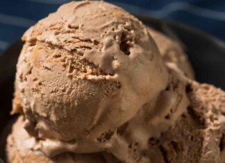 Gelato con 2 ingredienti fatto in casa - RicettaSprint