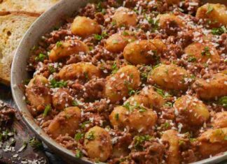 Gnocchi al ragù bianco