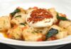 Gnocchi di ricotta con pomodorini e burrata