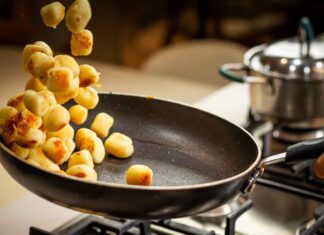 Gnocchi fritti pieni di bontà - RicettaSprint