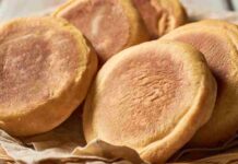 Il pane oggi lo faccio e io, uso una padella e faccio in fretta. Altro che forno con questo caldo asfissiante