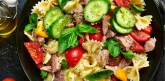 Insalata di pasta con tonno e verdure - Ricettasprint.it