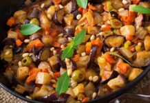 Melanzane alla contadina pronte in 20 minuti, ma chi l’ha detto che per mangiare un piatto sano e goloso devi stare delle ore in cucina Melanzane alla contadina pronte in 20 minuti
