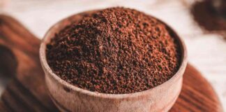 Metti insieme caffè e chiodi di garofano - RicettaSprint
