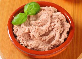 Mousse al salmone 22082025 ricettasprint.it