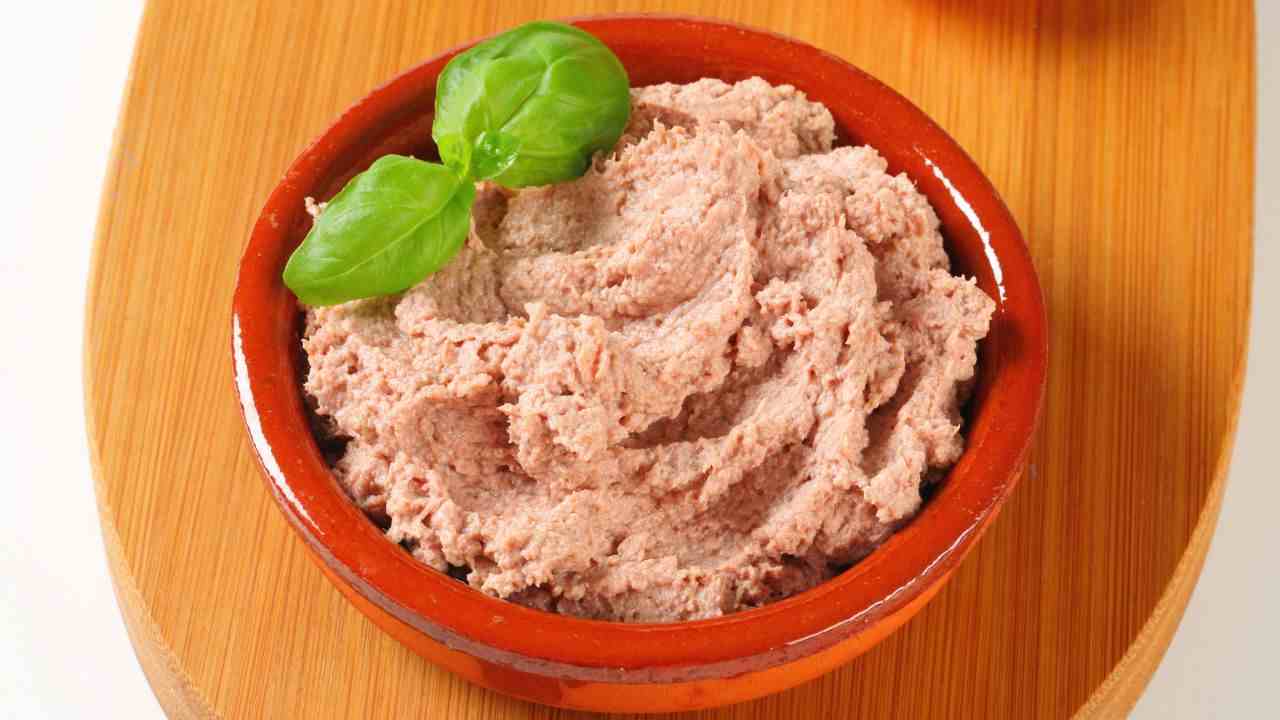 Mousse al salmone 22082025 ricettasprint.it