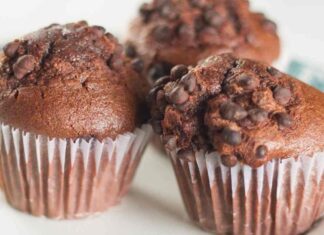 Muffin al cioccolato in friggitrice ad aria