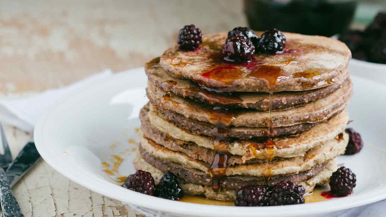 Pancake grano saraceno light - Ricettasprint.it