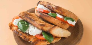 Pane tostato alla caprese - Ricettasprint.it