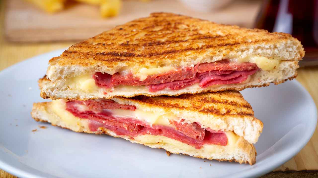 Pane tramezzino senza impasto - RicettaSprint