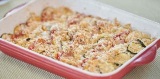 Parmigiana di zucchine con speck e provola