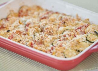 Parmigiana di zucchine con speck e provola