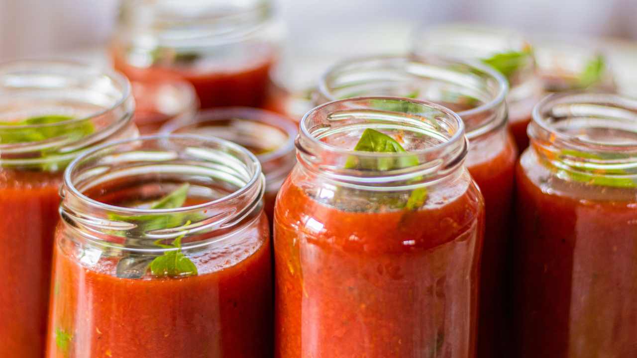 Passata di pomodoro evitare botulino - Ricettasprint.it