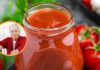 Una bottiglia di passata di pomodoro