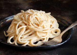 Pasta al formaggio facile - RicettaSprint