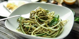 Pasta con pesto di zucchine - RicettaSprint