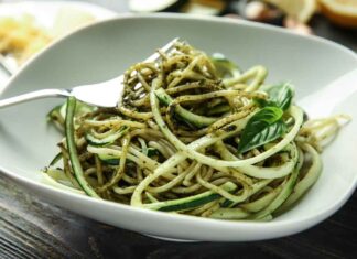 Pasta con pesto di zucchine - RicettaSprint