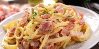 Pasta panna prosciutto pancetta - Ricettasprint.it